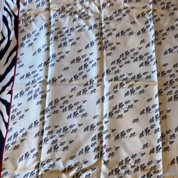Wathne ZEBRAS silk scarf - Picture 3 of 7